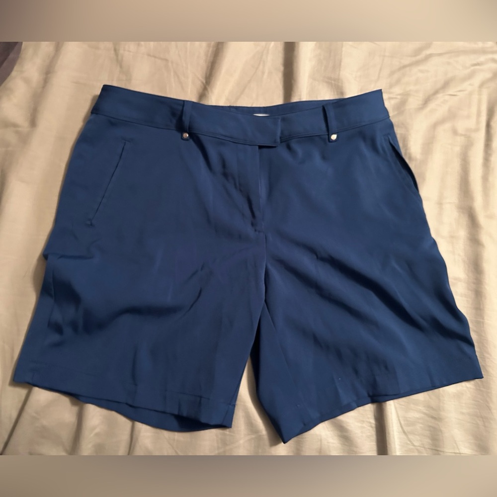 Lady Hagen Shorts